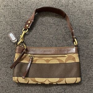 Vintage Coach Demi Legacy